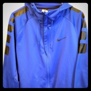 nike team elite stripe hoodie